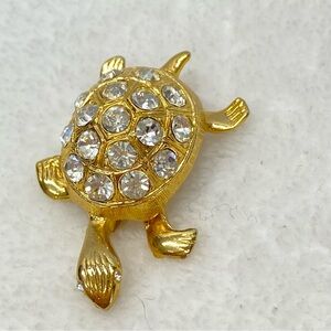 Vintage Gold Tone Turtle Brooch/ Pin with Clear Crystal Rhinestones Accents
